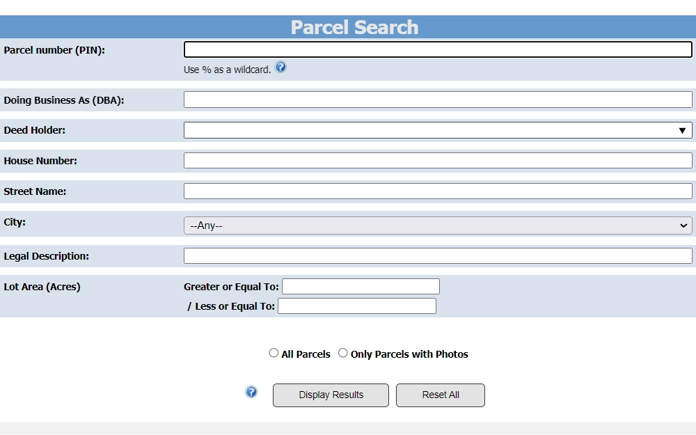 A screenshot of the Parcel Search Tool provided by the Cass County Assessor requires users to input parcel number, business name, deed holder, property address, and legal information to conduct a search.
